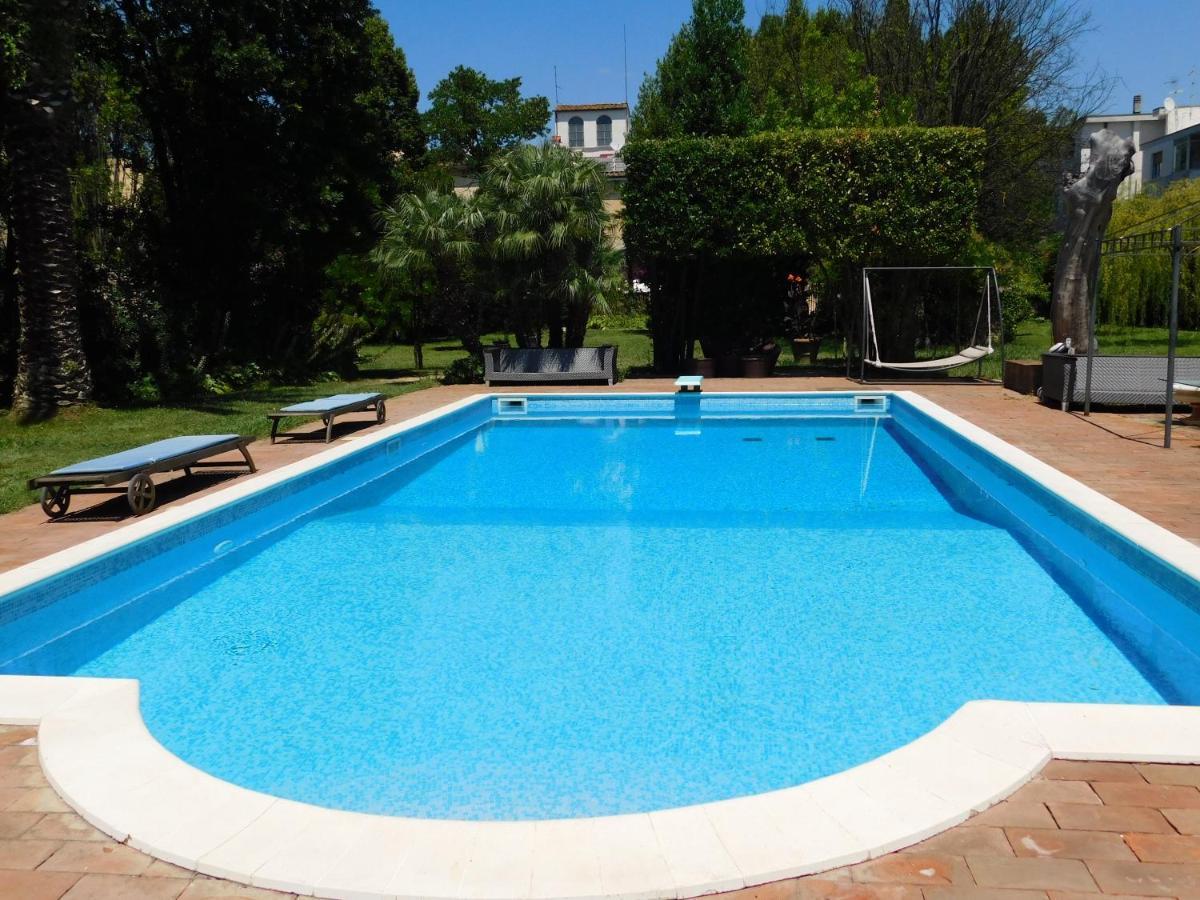 Appartamento Con Piscina Immersa Nel Verde カーシナ エクステリア 写真